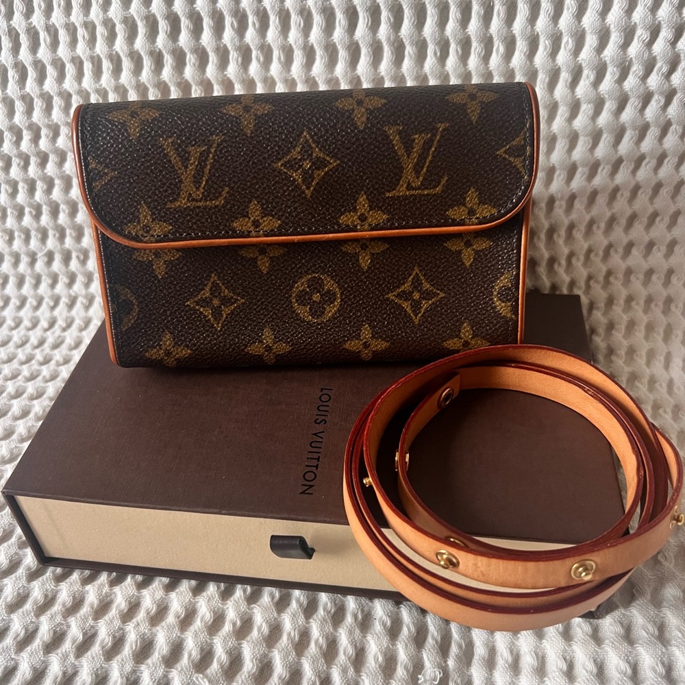 Louis Vuitton Monogram Pochette Florentine Bag